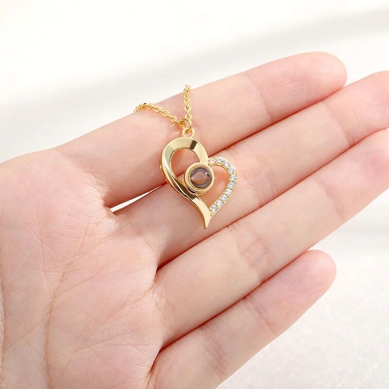 Halskette mit Herz Anhänger – projiziert "I♡U" in 100 Sprachen 16 damen halskette herz 100 sprachen ich liebe dich gold 2