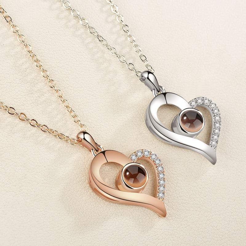 Halskette mit Herz Anhänger – projiziert "I♡U" in 100 Sprachen 12 damen halskette herz 100 sprachen ich liebe dich rosegold silber
