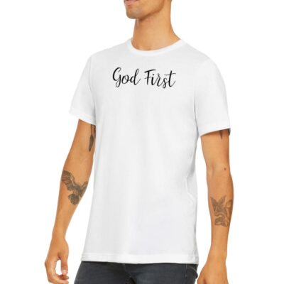 god first shirt weiss-model bild 2